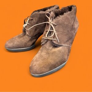 NIB Italian Fratelli Rossetti Brown Suede Booties lined with shearling - 38.5